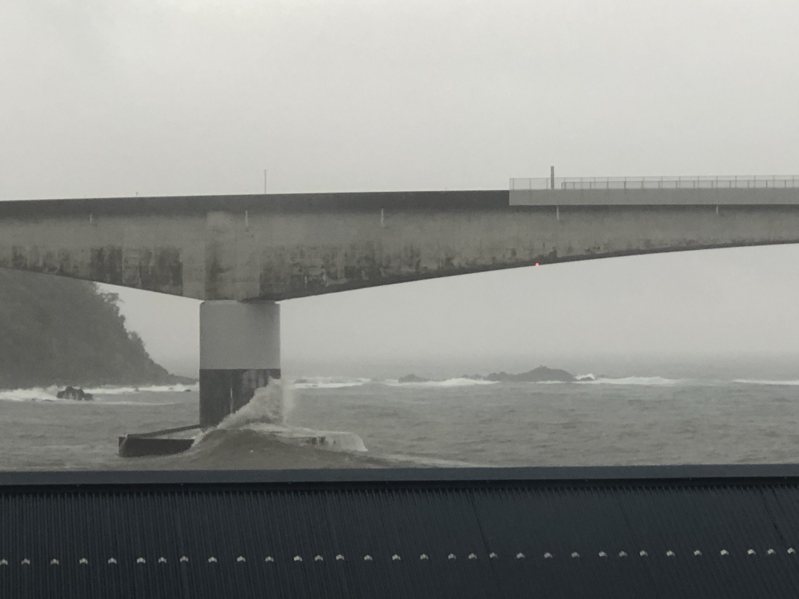 今日の海　4月18日