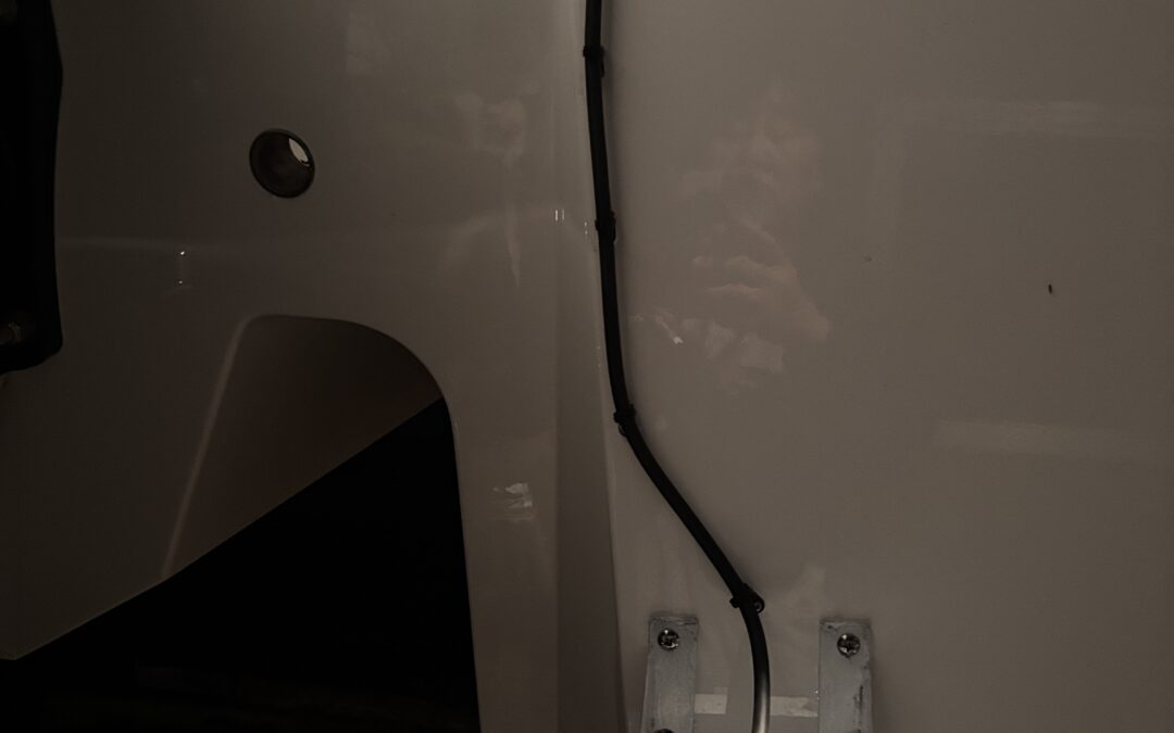 1kwセンサートランサム取付