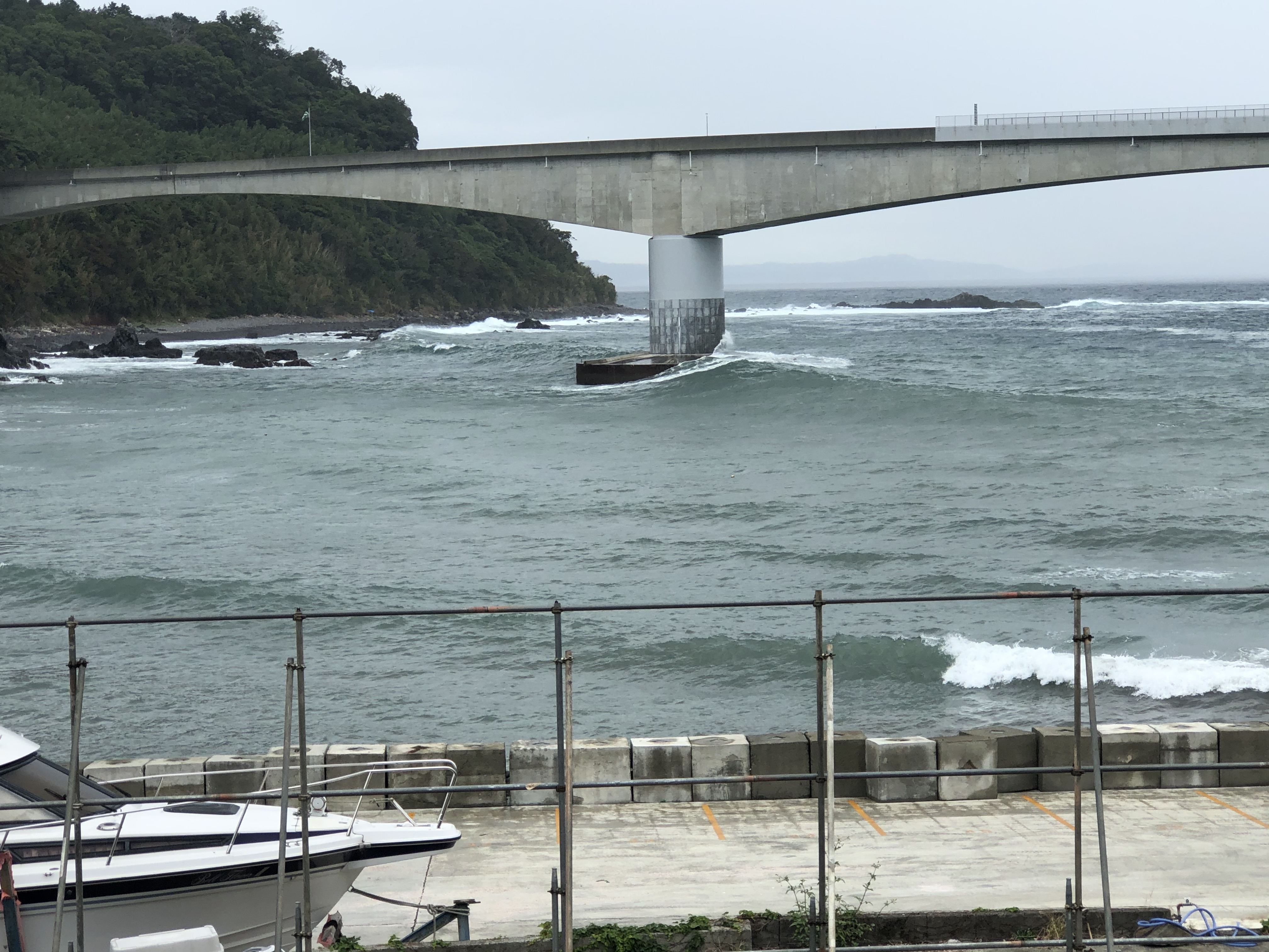 台風19号　北上続く