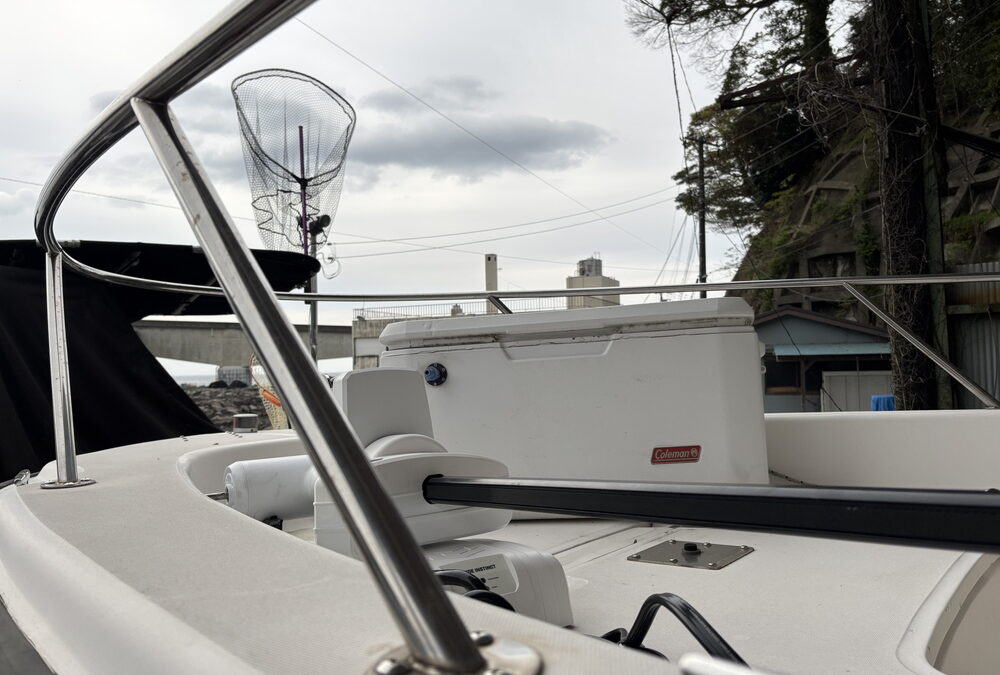 ボストンホエラーの内側